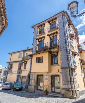 Serra San Bruno Hotel | Hotel Conte Ruggero