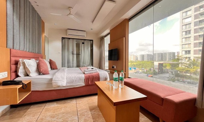Surat Hotel | Hotel Cozzy Pelace