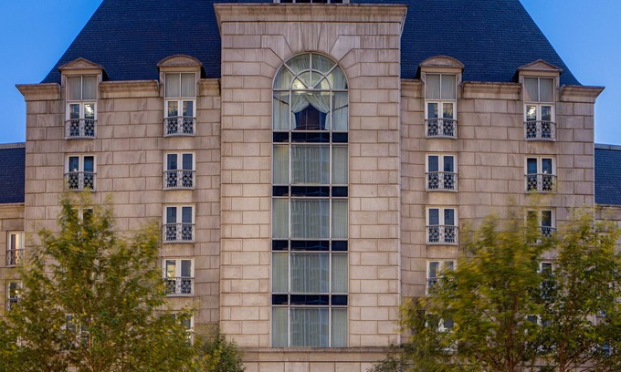 Uptown Hotel | Hotel Crescent Court