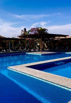 Pisco Hotel | Hotel Crisolmar Pradera