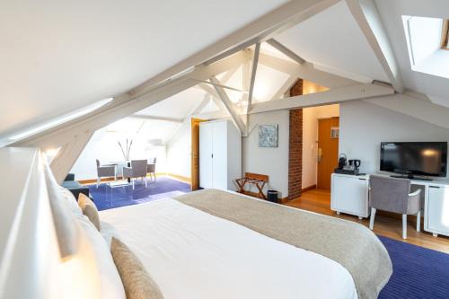Chalons-en-Champagne Hotel | Hotel d'Angleterre