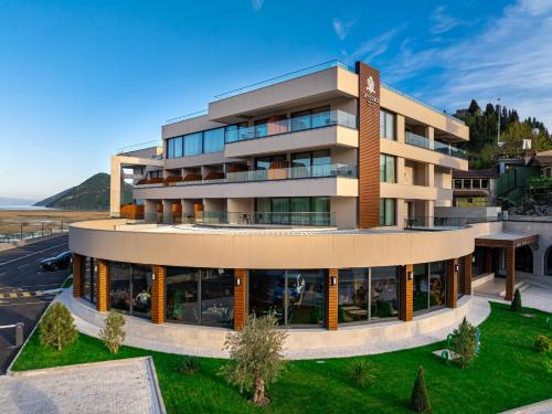 Virpazar Hotel | Hotel De‘Andros Virpazar