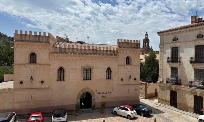Rubielos de Mora Hotel | Hotel De La Villa