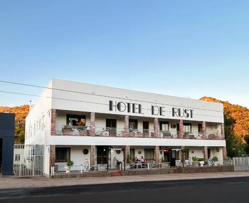 De Rust Hotel | Hotel De Rust