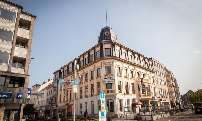 Sint-Niklaas Hotel | Hotel De Spiegel