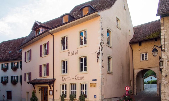 Saint-Ursanne Hotel | Hotel Demi-Lune