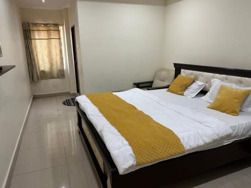 Gannavaram Hotel | Hotel Dev Krishna