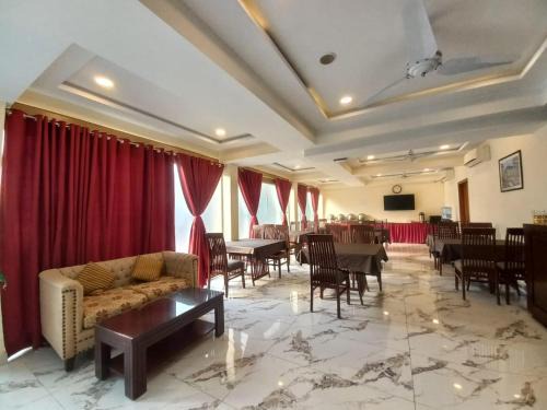 G-7 Sector Hotel | Hotel Diplomat Islamabad