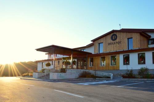 Novo Mesto Hotel | Hotel Dolenjc