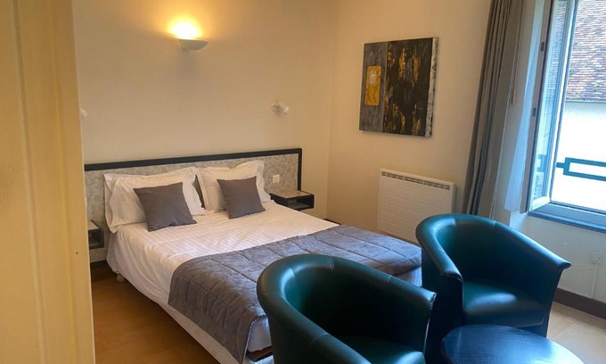 Joncy Hotel | hotel du commerce