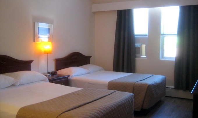 Chicoutimi Hotel | Hotel du Parc