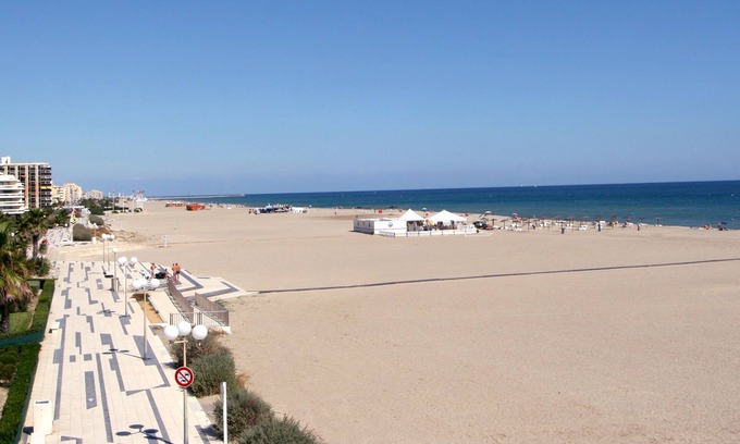 La Jetee Hotel | Hotel Du Port