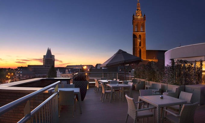 Roermond Hotel | Hotel Dux