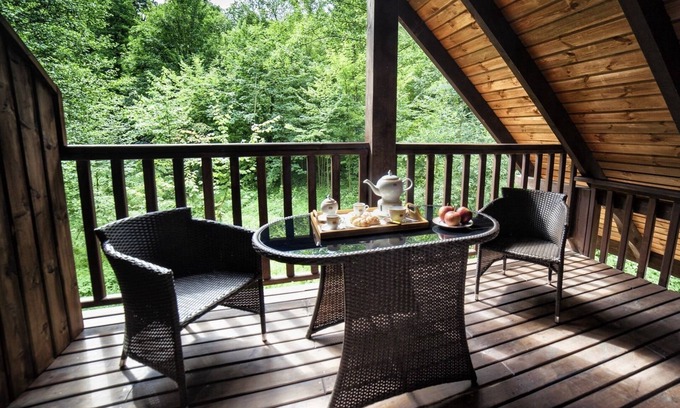 Gorzno Hotel | Hotel Dworek Wapionka