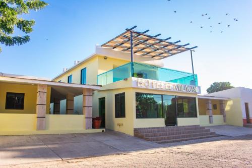 El Fuerte Hotel | Hotel EL MILAGRO