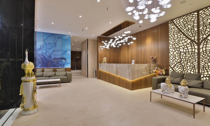 Surat Hotel | Hotel Elements