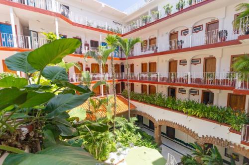 Downtown Puerto Vallarta Hotel | Hotel Encino Malecón Centro Puerto Vallarta
