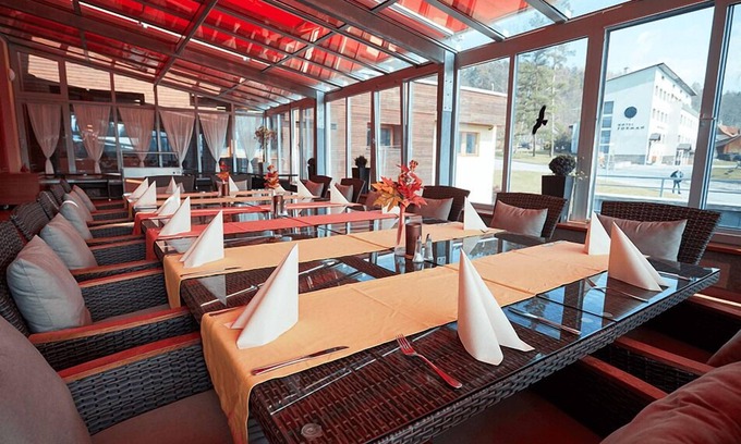 Roznov Pod Radhostem Hotel | Hotel Energetic
