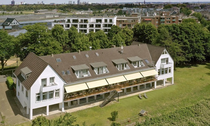 Volmerswerth Hotel | Hotel Fährhaus