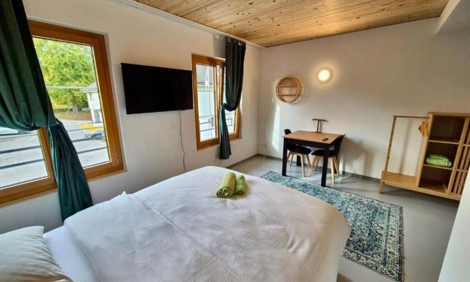 St. Gallen Apartment | Hotel Fürstenland Kybunpark free parking Netflix central Whg 4
