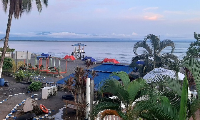 Uramba National Park Hotel | HOTEL GALEON PLAYA PIANGUA GRANDE