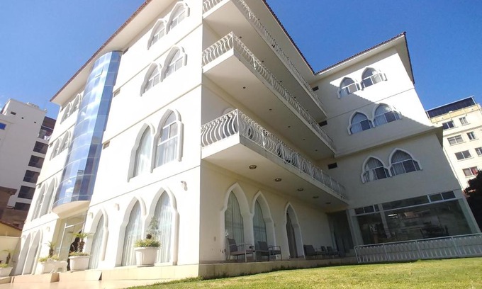 Cochabamba Hotel | Hotel Ganesh