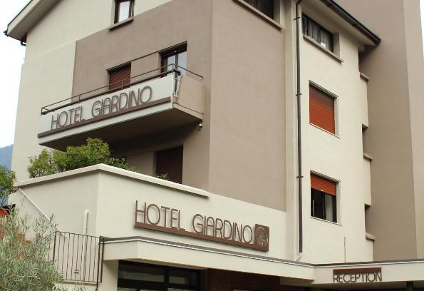 Breno Hotel | Hotel Giardino