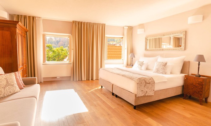Hradcany Hotel | Hotel Golden Key Prague