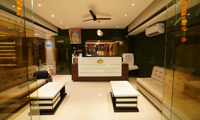 Nanded Hotel | Hotel Grand Maratha