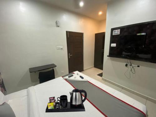 Kondapur Hotel | Hotel Grandview