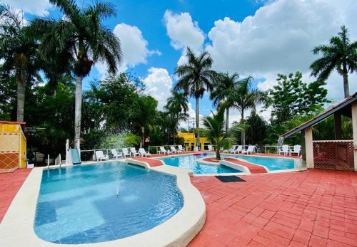 Izamal Hotel | Hotel Green River