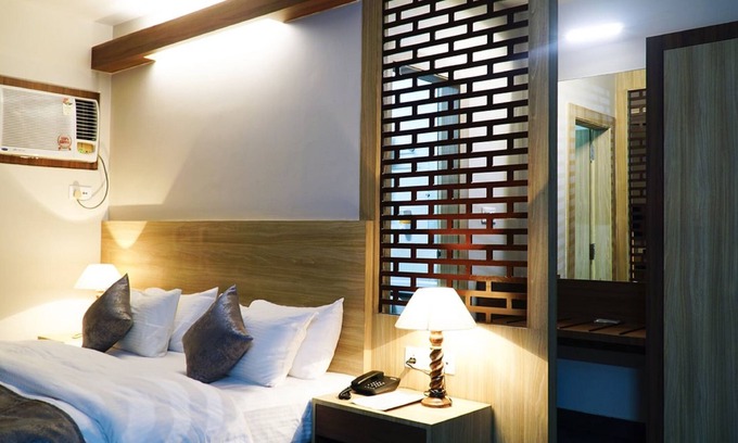 Jorhat Hotel | Hotel Gulmohar Grand