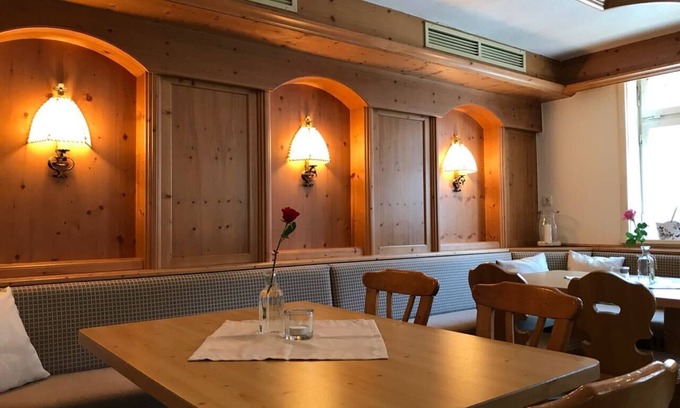 Bad Ueberkingen House | Hotel Hohe Schule