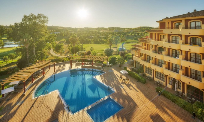 Badajoz Hotel | Hotel ILUNION Golf Badajoz