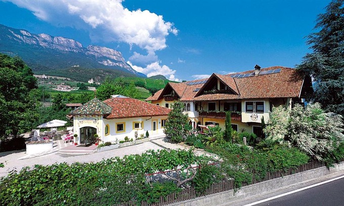 Unterrain/Riva di Sotto Hotel | Hotel Unterrain