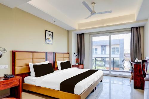 Chanakyapuri Hotel | Hotel IVY Plaza