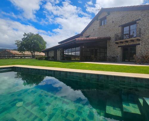 La Parte de Sotoscueva Hotel | Hotel Izarbe