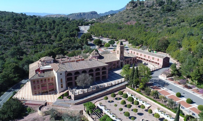 Totana Hotel | Hotel Jardines de la Santa