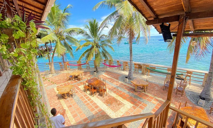 Capurgana Hotel | Hotel Katamaran