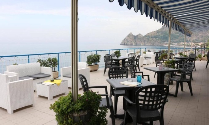 Sant'Alessio Siculo Hotel | Hotel Kennedy
