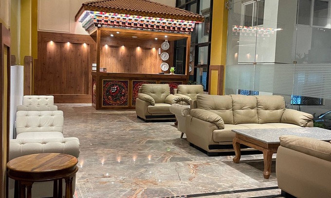Phuntsholing Hotel | Hotel Khamsum