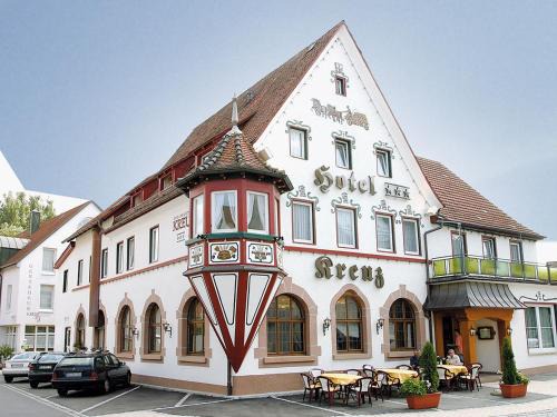 Gammertingen House | Hotel Kreuz Gästehaus und Lauchertbar mit Terrasse