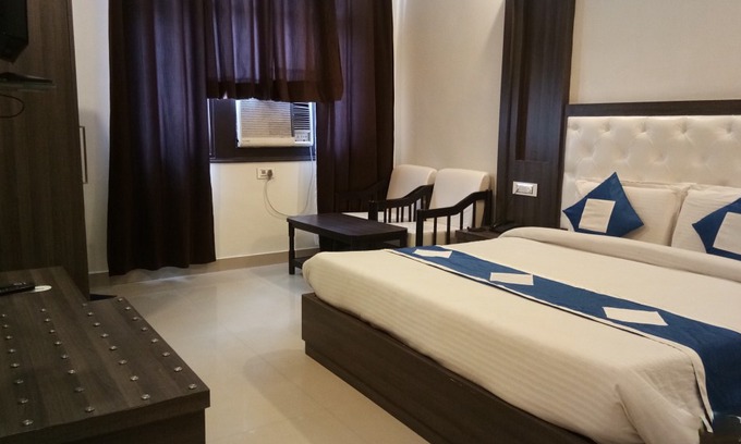 Katra Hotel | Hotel Krishna