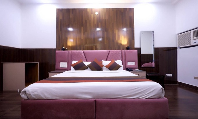 Raj Nagar Hotel | Hotel Krishna Sagar