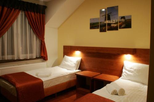 Lysomice Hotel | Hotel Kuźnia Oberża Polska