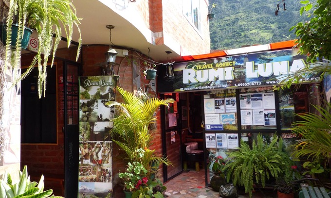 Banos de Agua Santa House | Hotel La Casa Amarilla City