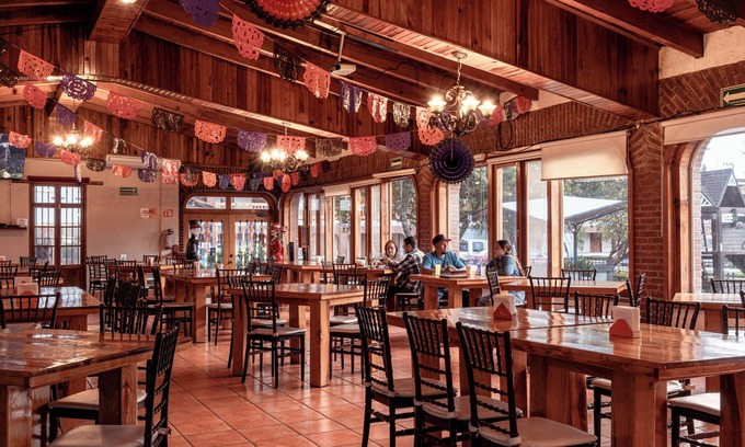 Jilotepec de Abasolo Hotel | Hotel La Casona