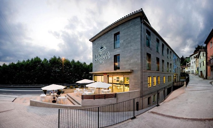 Campdevanol Hotel | Hotel La Sèquia Molinar