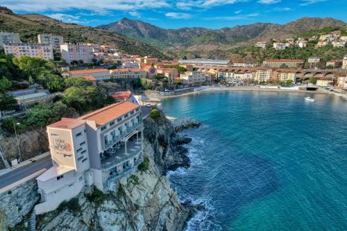 Cerbere Hotel | Hotel La Vigie - Face à la mer