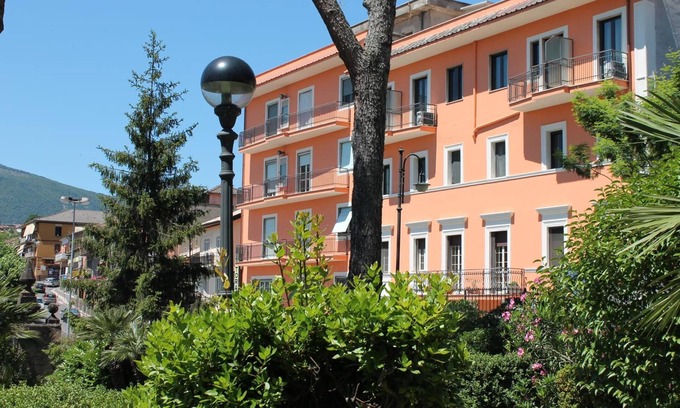 Ceccano Hotel | Hotel La Villa